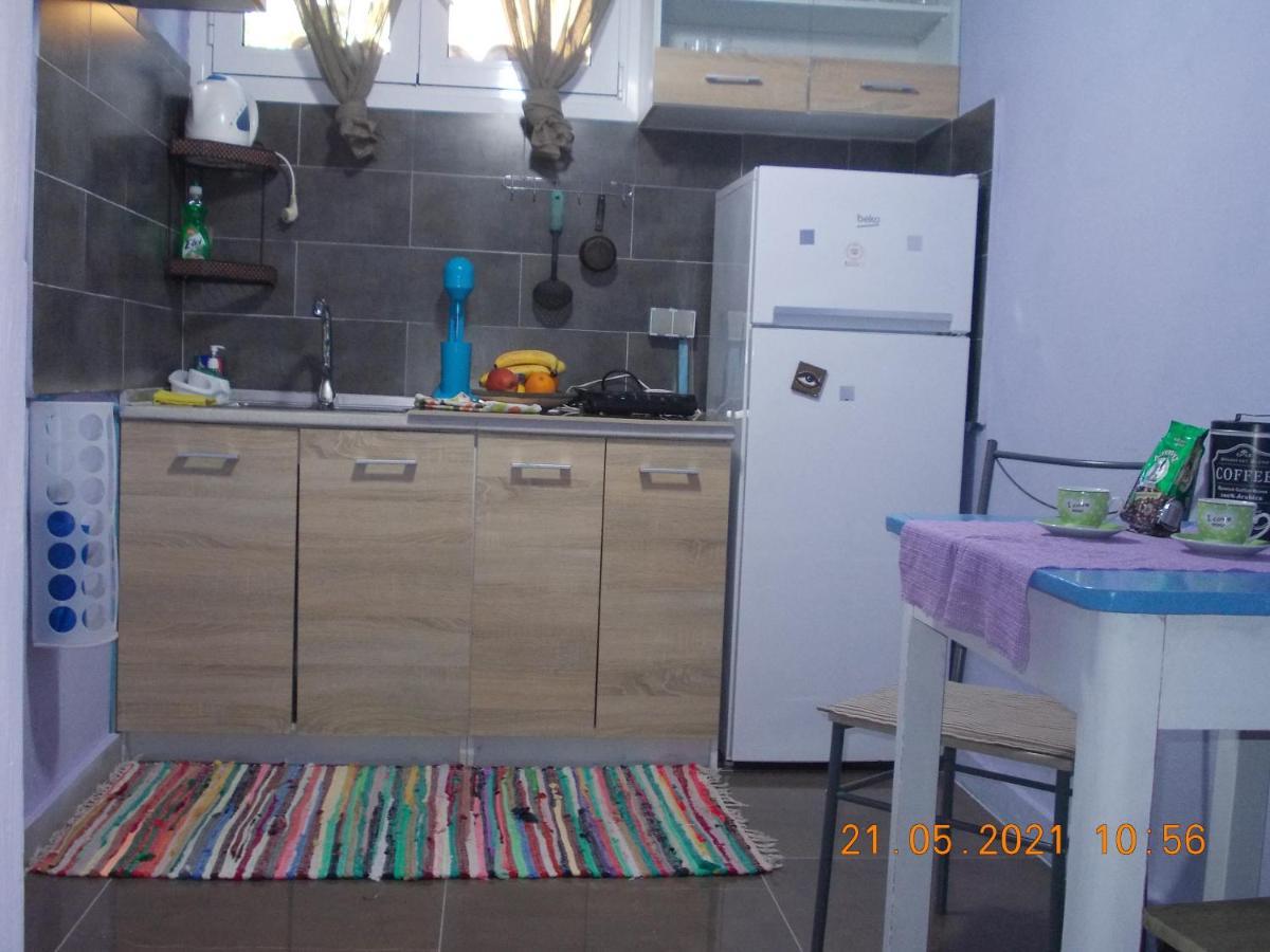 Marco'S Apartment Гайос Екстериор снимка