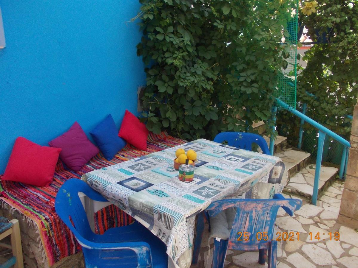 Marco'S Apartment Гайос Екстериор снимка