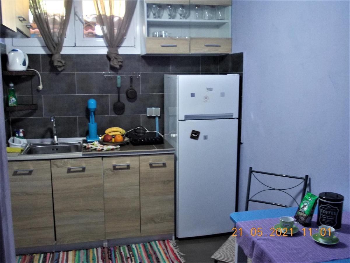 Marco'S Apartment Гайос Екстериор снимка